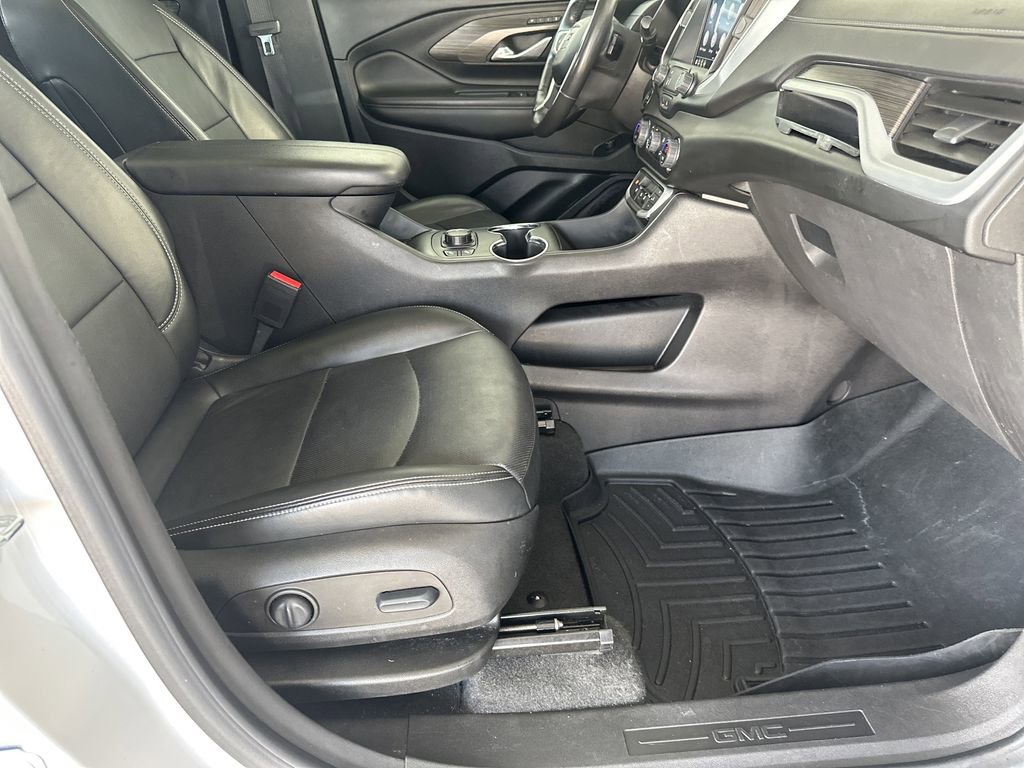 Used 2022 GMC Terrain SLT w/ Elevation Edition FWD image 39