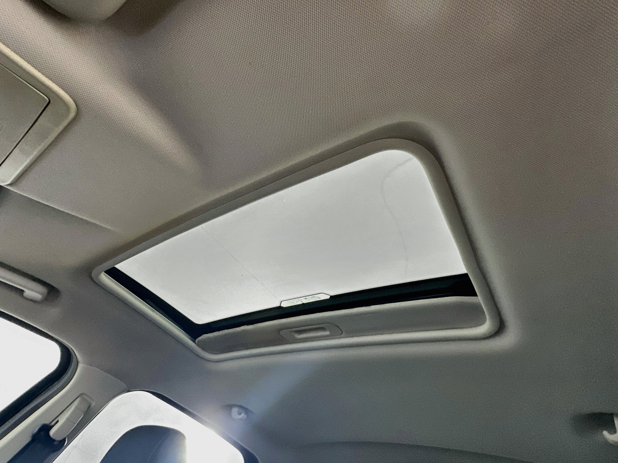 Used 2019 Ford EcoSport SE w/ SE Convenience Package FWD image 26