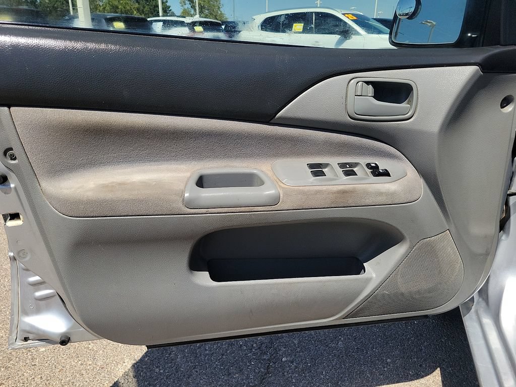 Used 2006 Mitsubishi Lancer FWD image 22