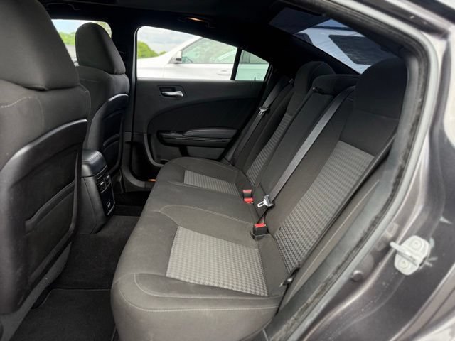 Used 2023 Dodge Charger GT w/ Technology Group RWD image 11