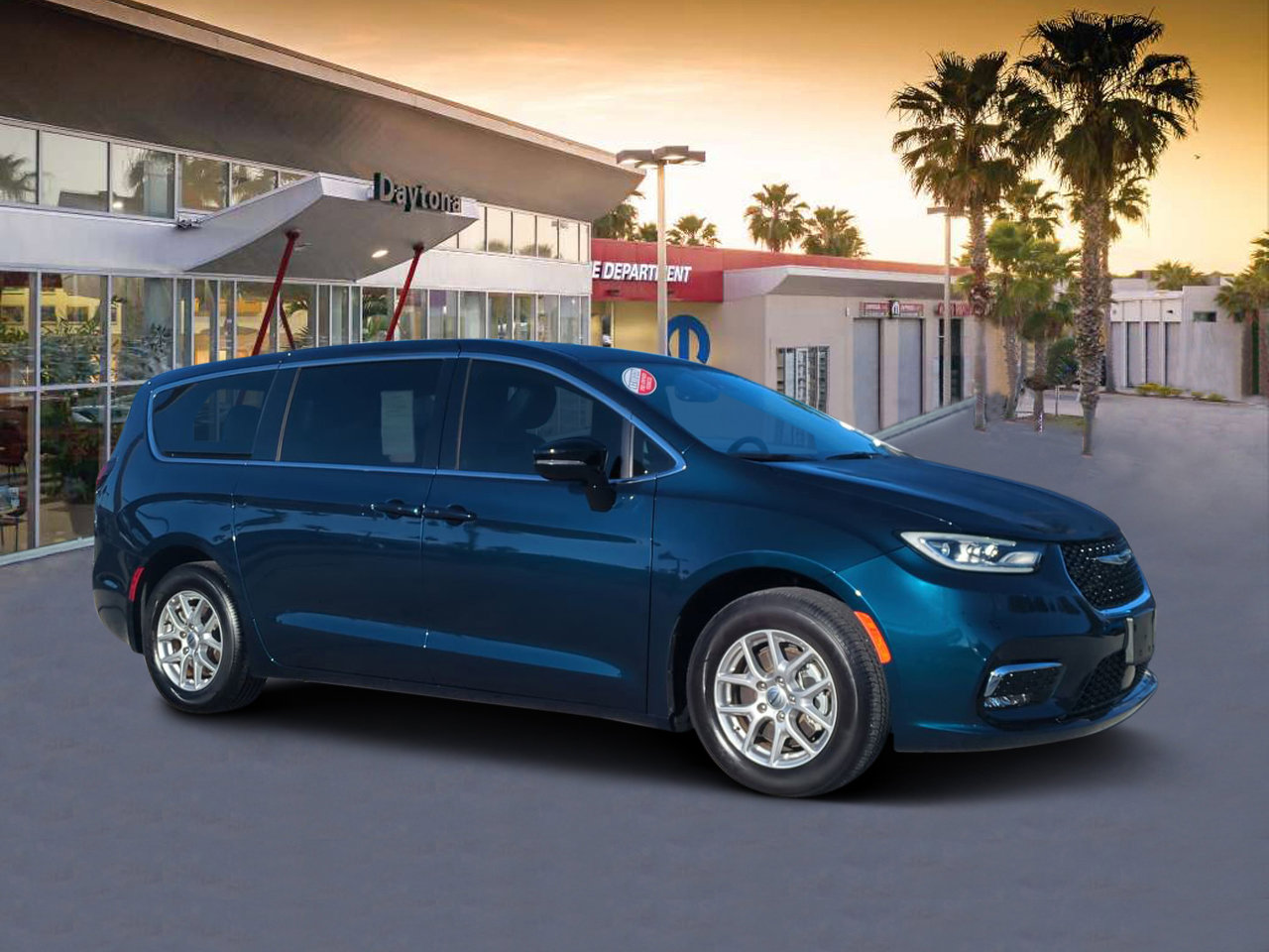 Certified 2025 Chrysler Pacifica Select image 1