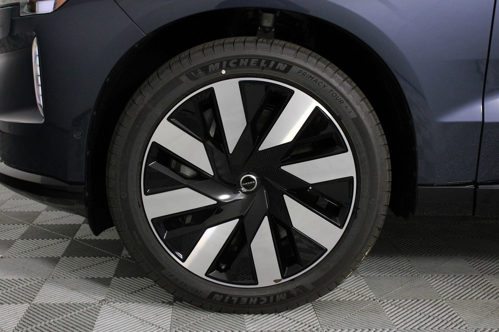 New 2026 Volvo EX90 Ultra AWD/4WD image 12