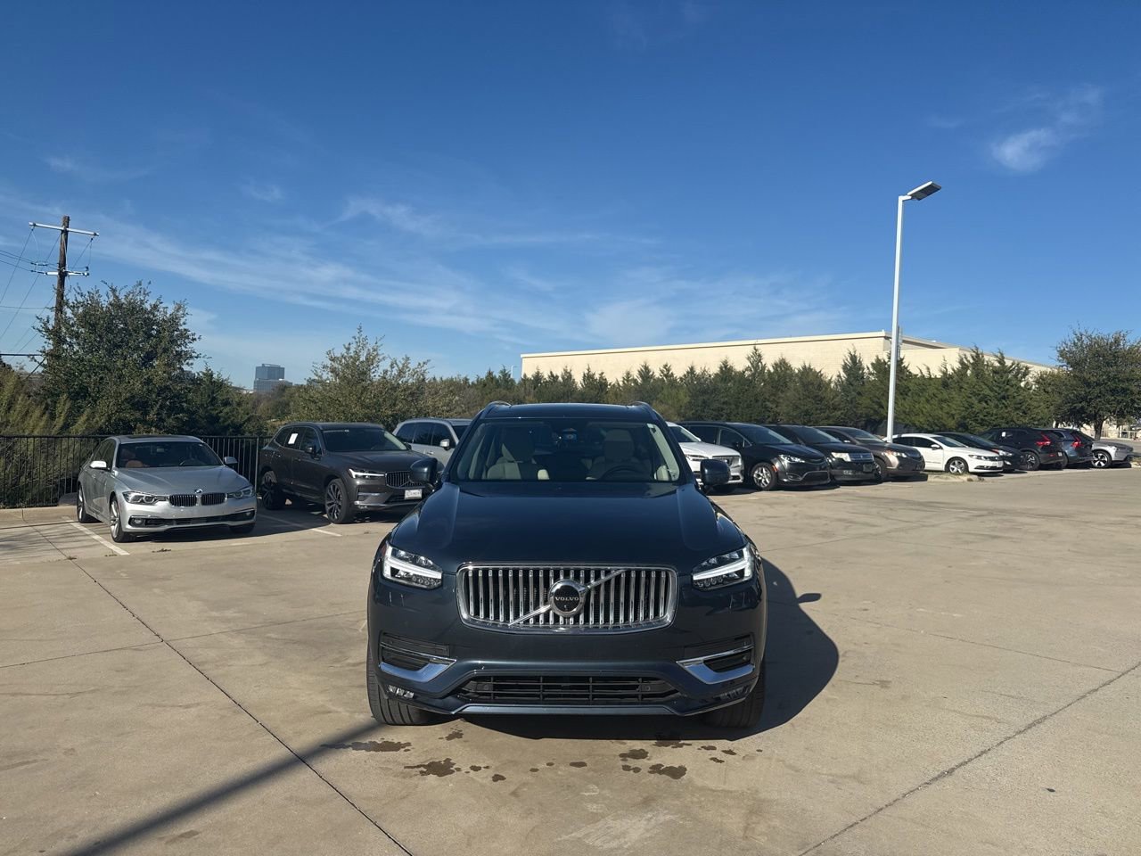 Certified 2023 Volvo XC90 B6 Plus w/ Protection Package Premier image 2