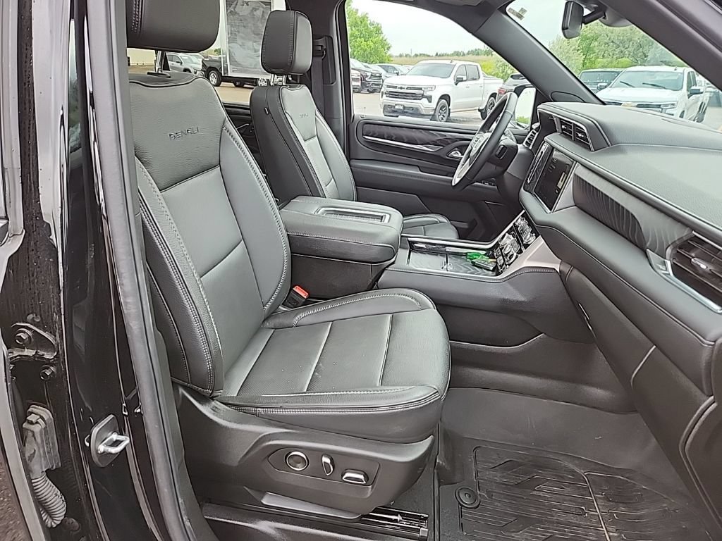 Certified 2024 GMC Yukon Denali w/ Max Trailering Package AWD/4WD image 54