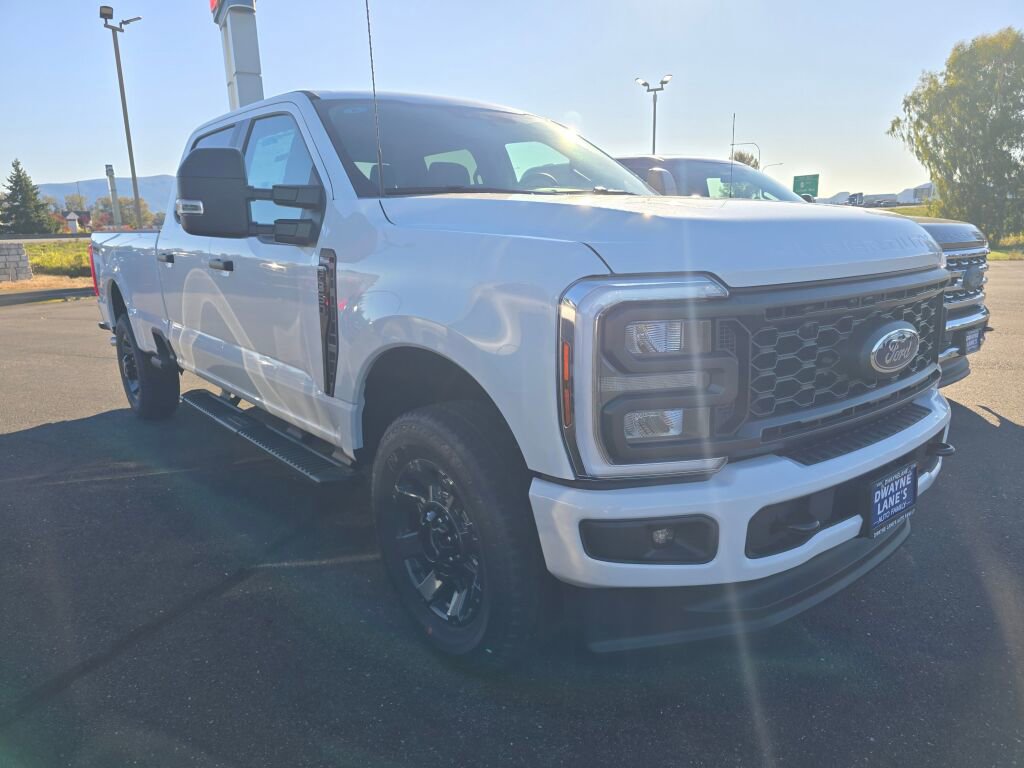 New 2026 Ford F350 XL image 3