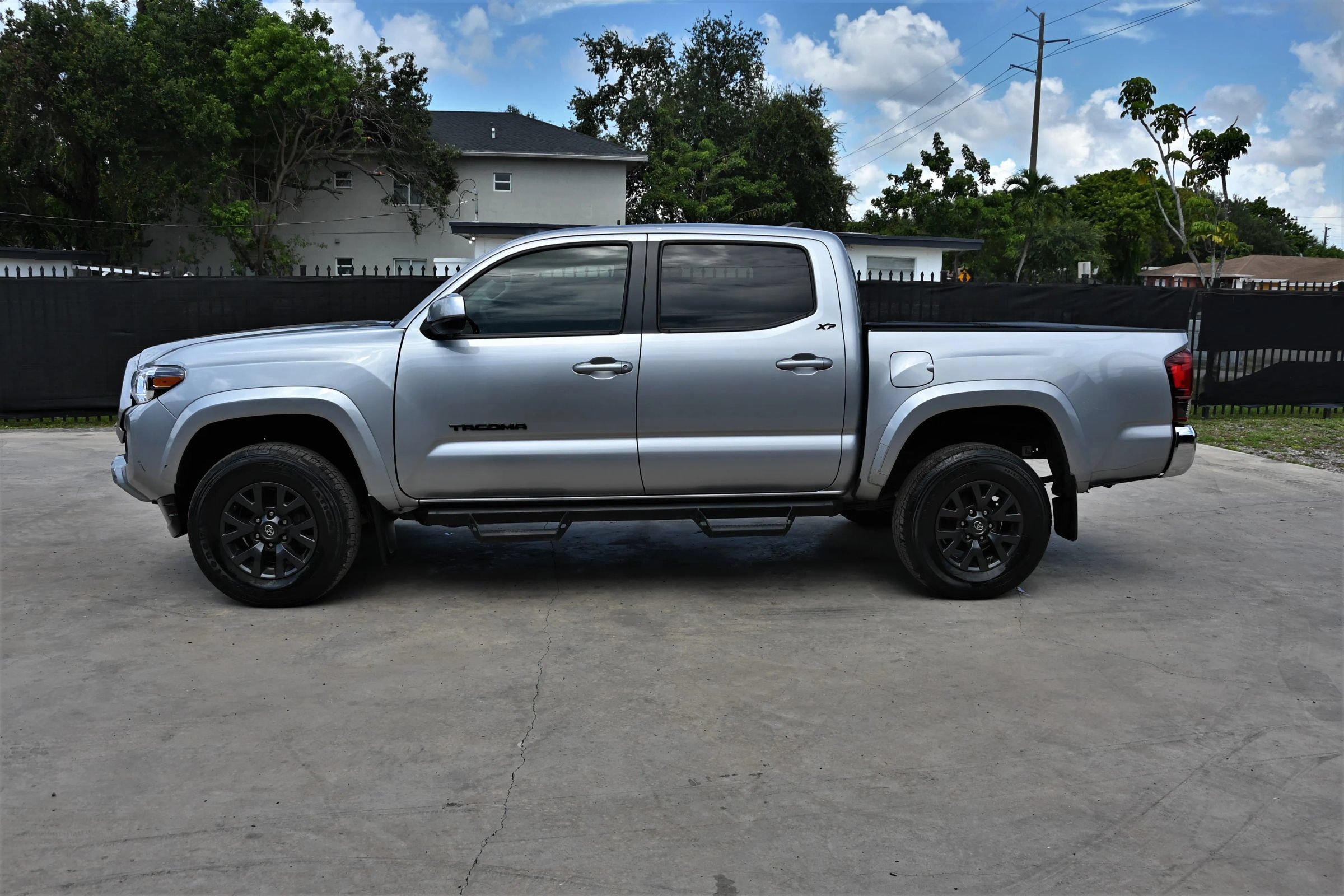 Used 2019 Toyota Tacoma SR5 RWD image 7