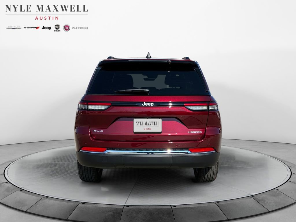 New 2026 Jeep Grand Cherokee Laredo AWD/4WD image 15