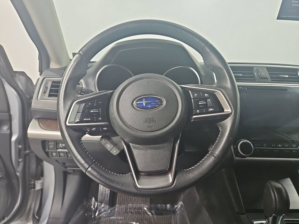 Used 2018 Subaru Outback 3.6R Limited AWD/4WD image 15