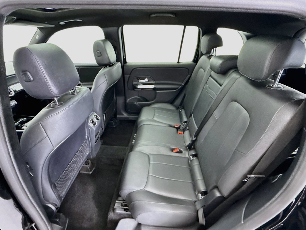 Used 2023 Mercedes-Benz GLB 250 image 20
