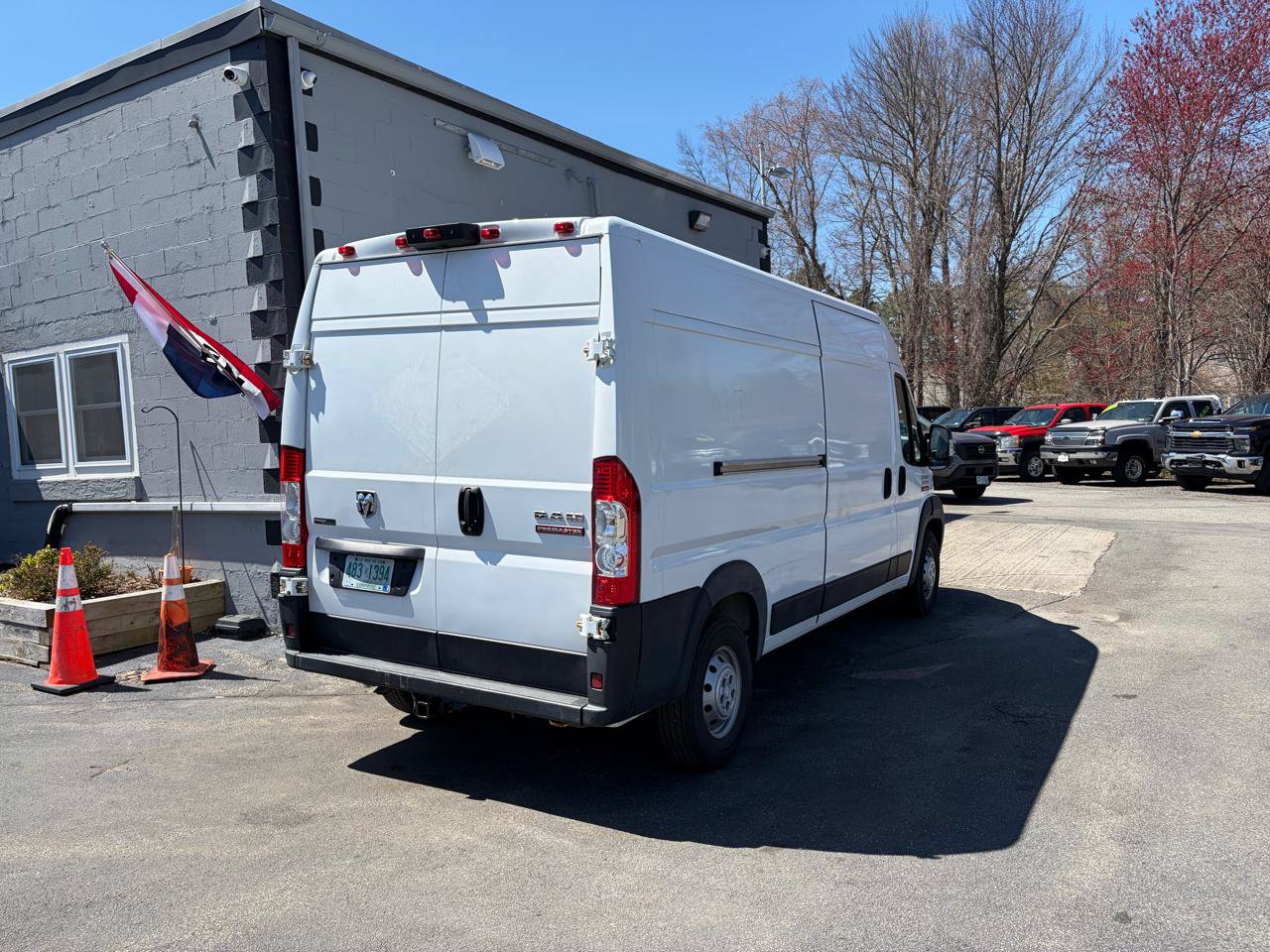 Used 2020 RAM ProMaster 2500 w/ Interior Convenience Group FWD image 5