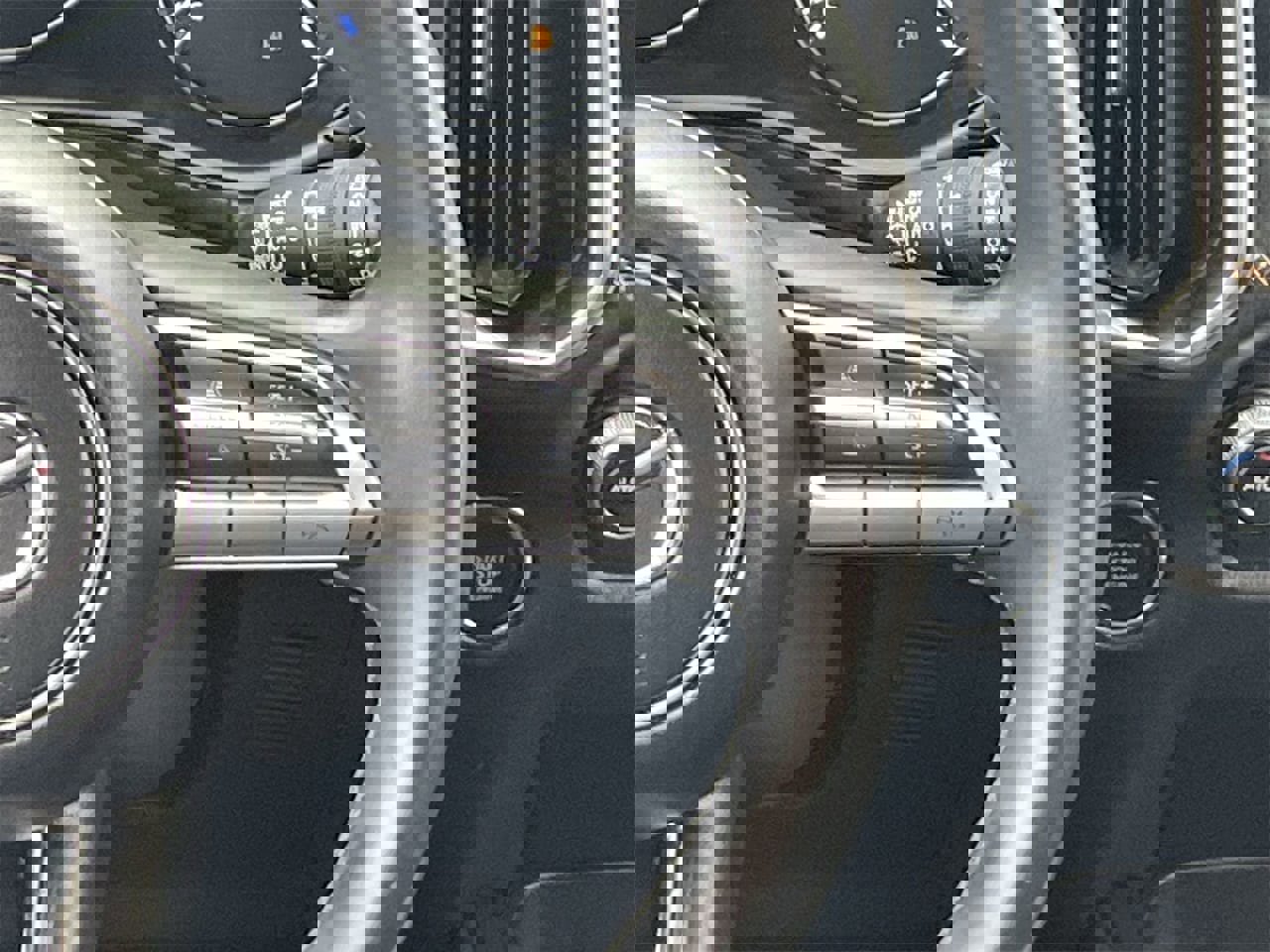 Used 2024 MAZDA CX-50 AWD 2.5 S w/ Cargo Package image 23