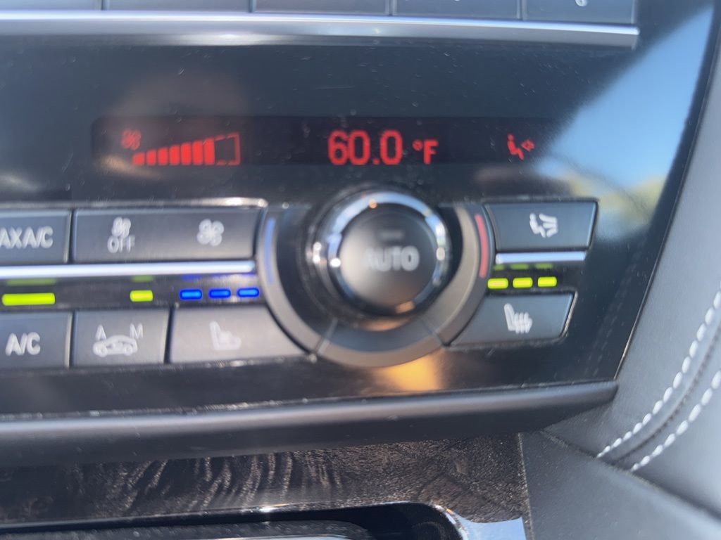 Used 2013 BMW 650i xDrive Convertible image 20