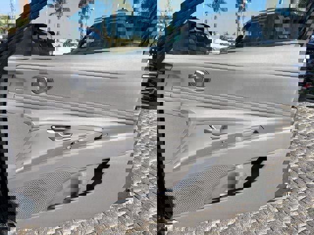 New 2026 Hyundai Elantra Sport w/ Cargo Package image 21