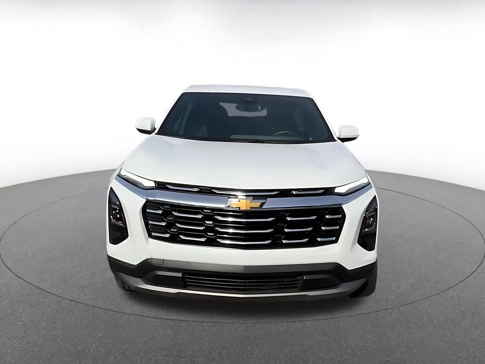 Used 2025 Chevrolet Equinox LT AWD/4WD image 4