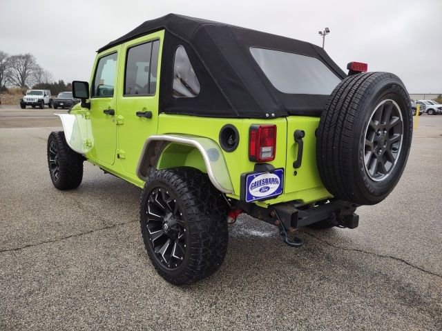 Used 2016 Jeep Wrangler Unlimited Sahara image 3