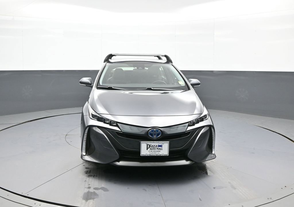 Certified 2022 Toyota Prius Prime XLE image 2