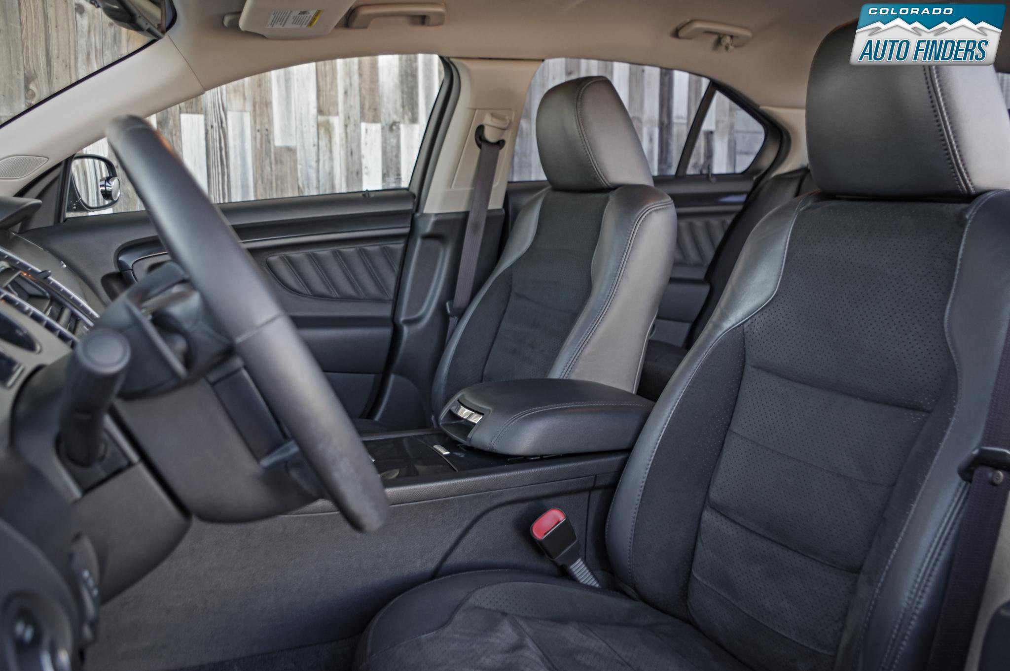 Used 2011 Ford Taurus SHO image 13