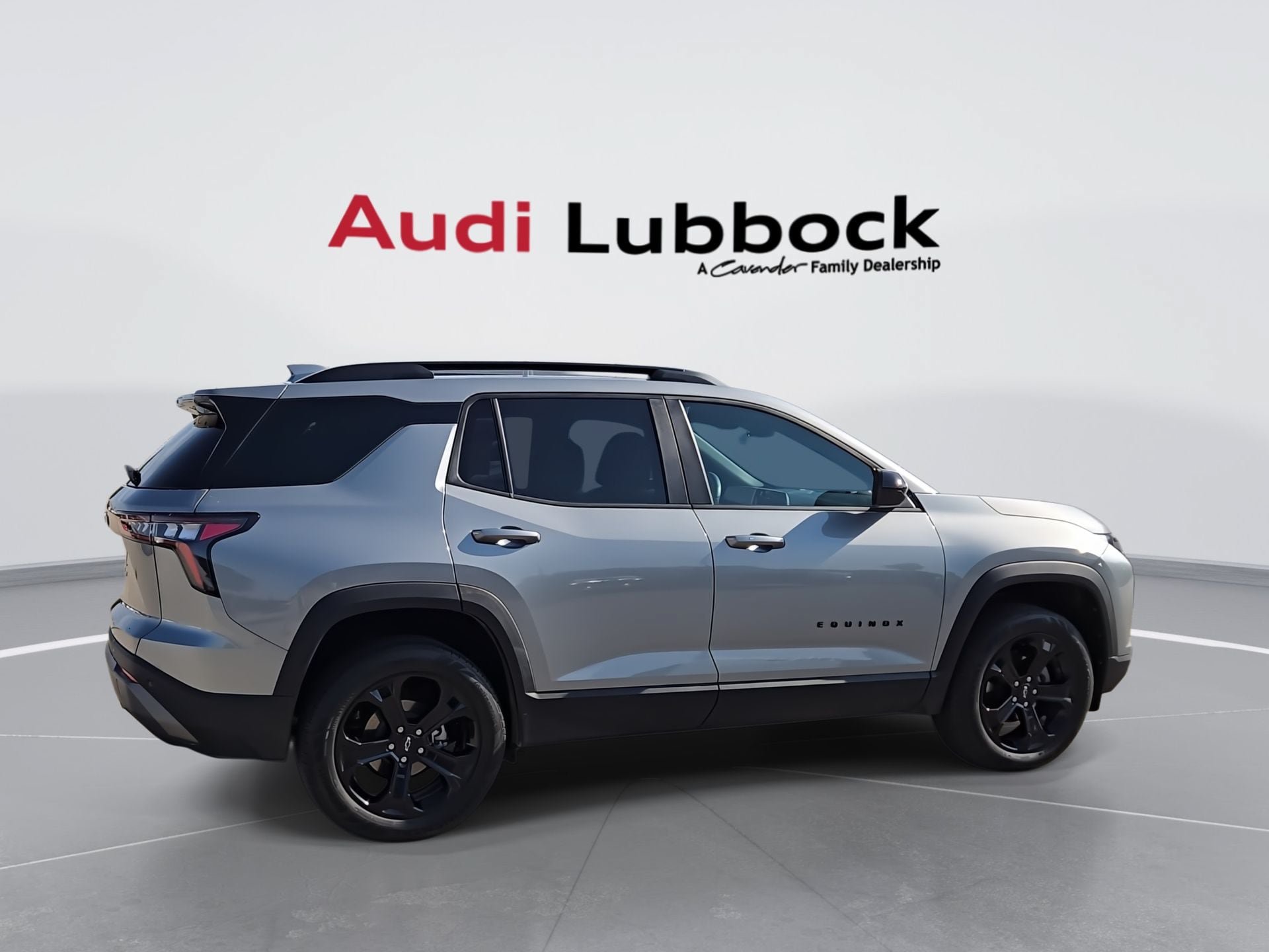Used 2026 Chevrolet Equinox LT w/ Convenience Package II FWD image 8