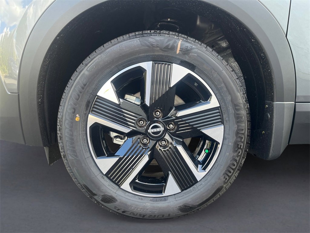 New 2026 Nissan Kicks SV w/ SV Premium Package image 9