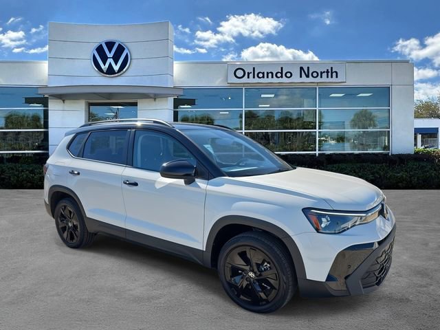 New 2026 Volkswagen Taos SE image 1