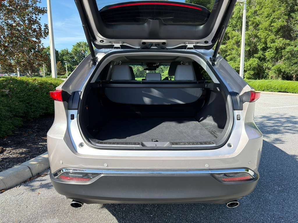 Used 2022 Toyota Venza Limited w/ Advanced Technology Package AWD/4WD image 24