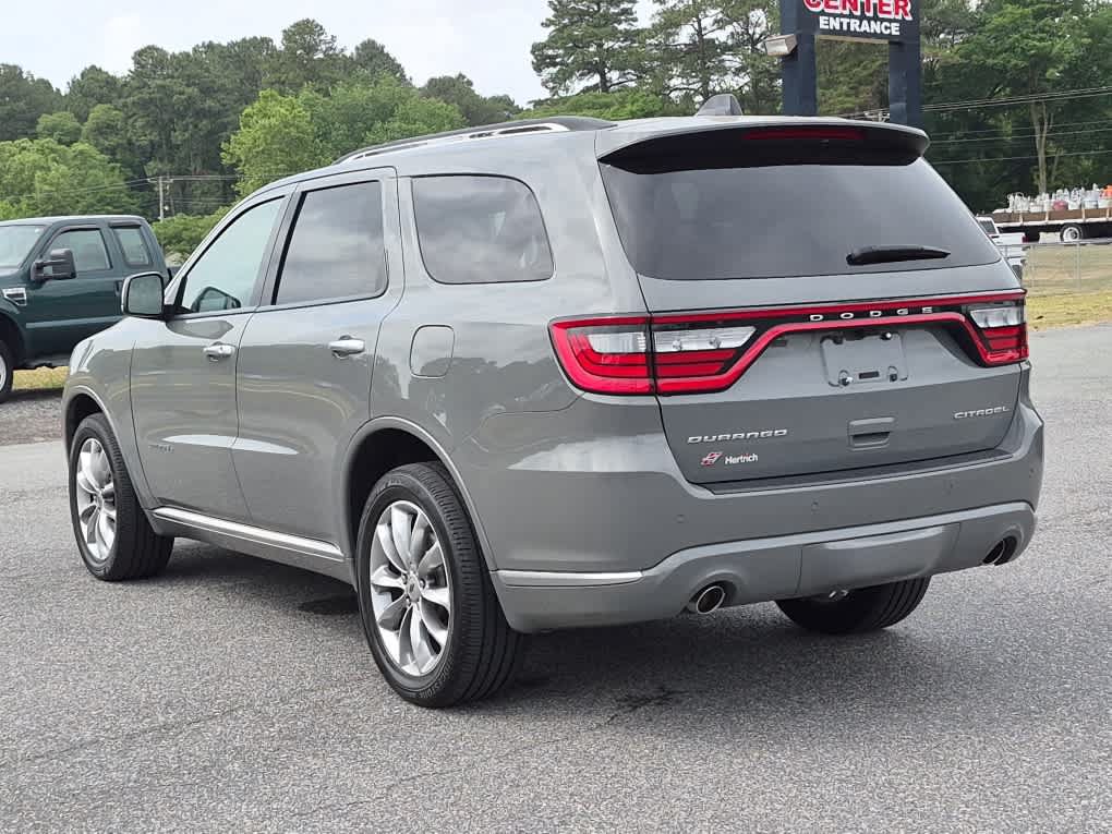 Used 2023 Dodge Durango Citadel AWD/4WD image 6
