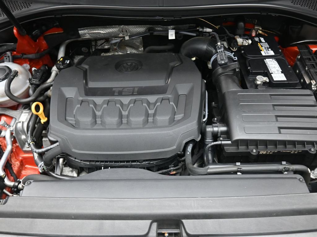 Used 2019 Volkswagen Tiguan SE image 32