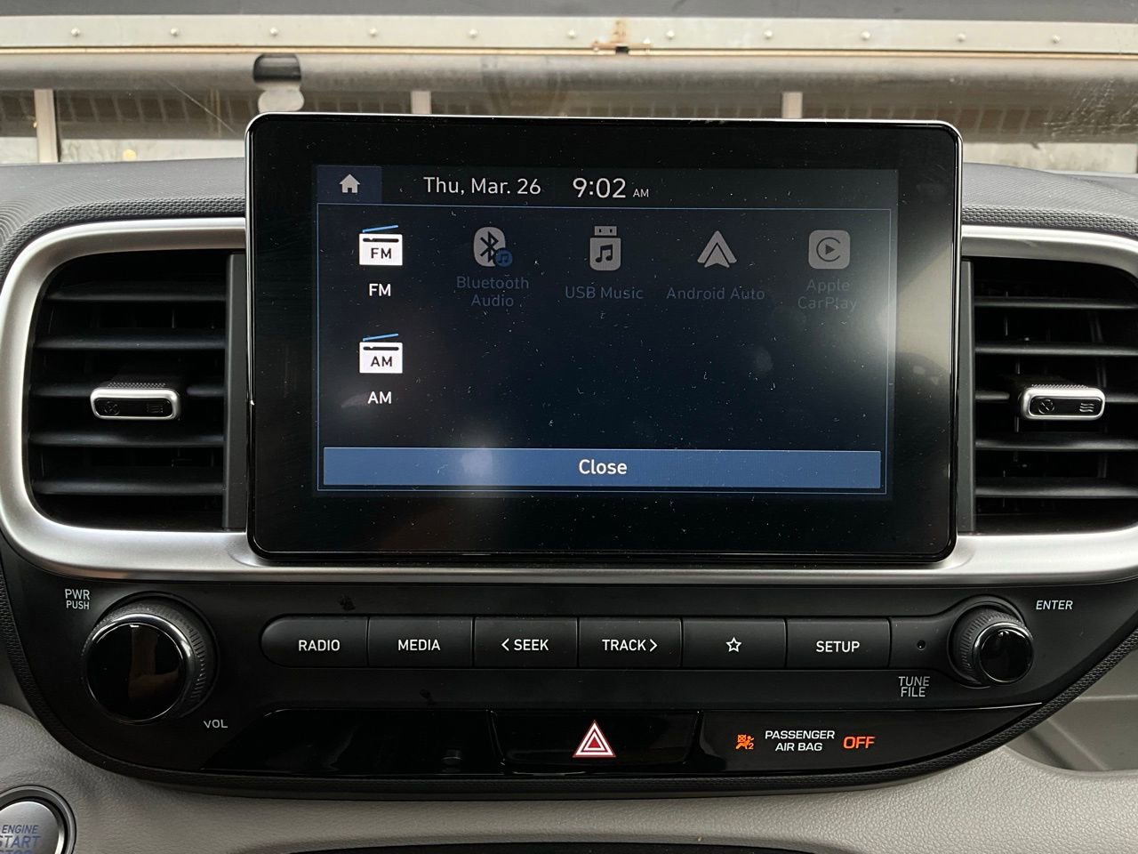 Used 2025 Hyundai Venue SEL image 31