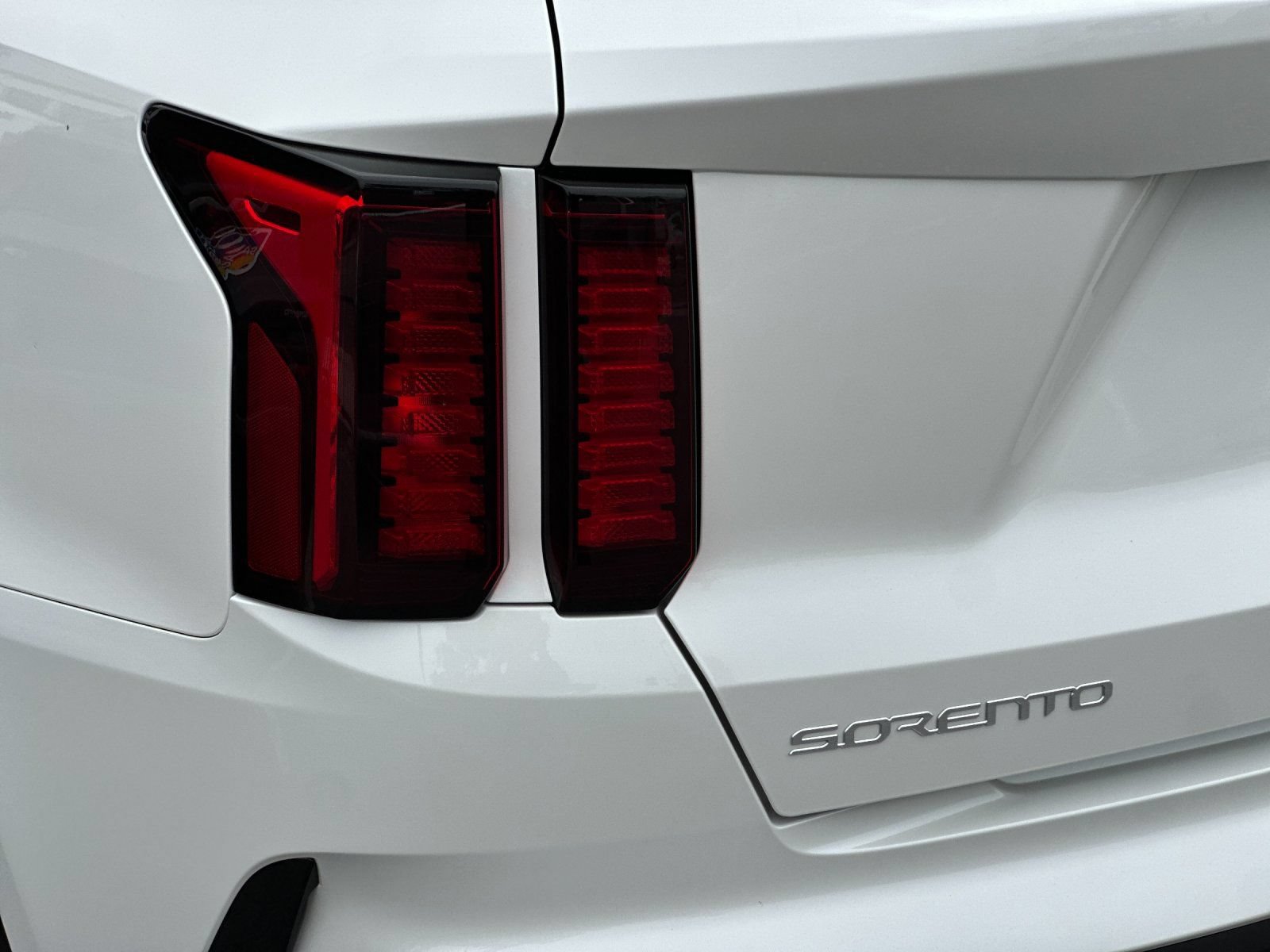 Certified 2023 Kia Sorento EX FWD image 38