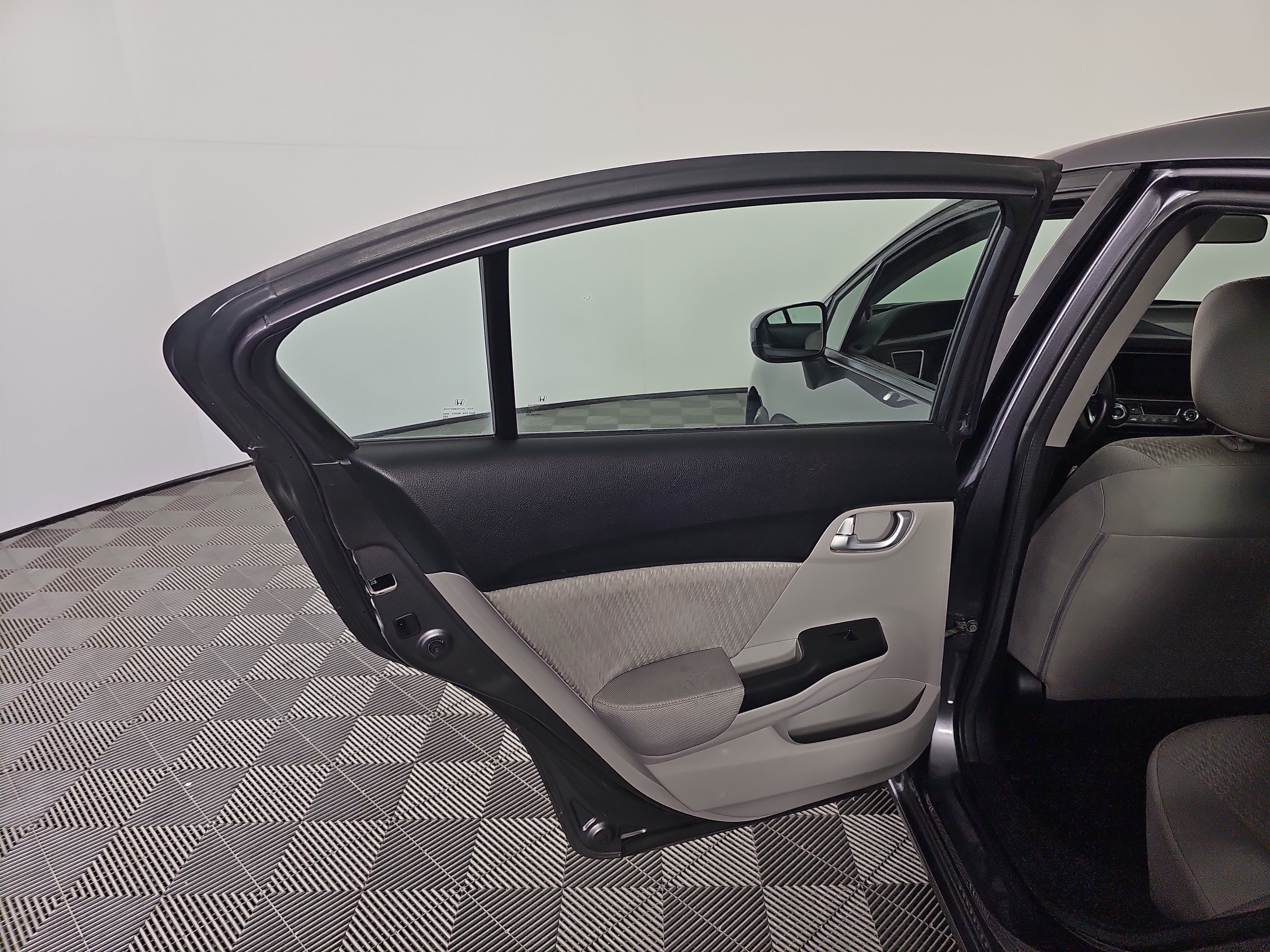 Used 2015 Honda Civic EX image 15
