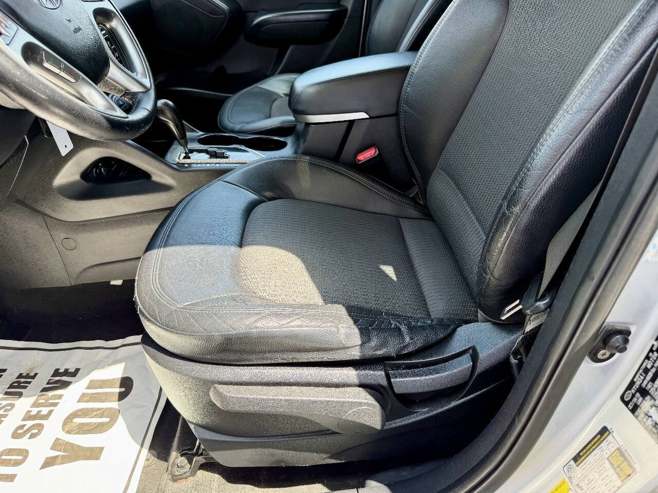 Used 2011 Hyundai Tucson GLS AWD/4WD image 34