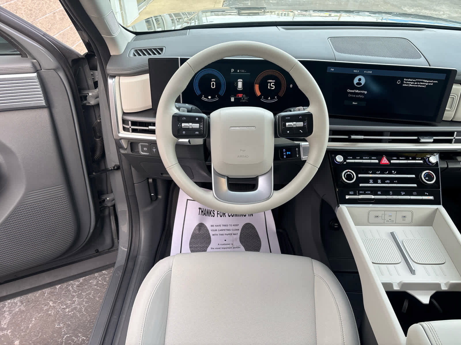 Used 2025 Hyundai Santa Fe SE image 9