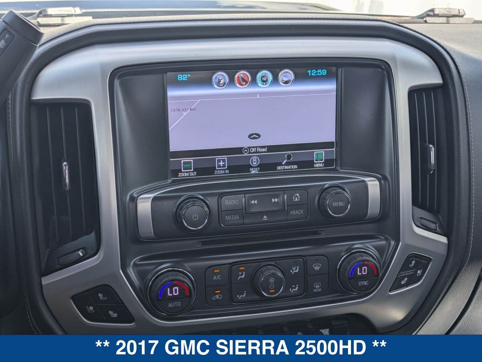 Used 2017 GMC Sierra 2500 SLT w/ Suspension Package, Off-Road AWD/4WD image 29