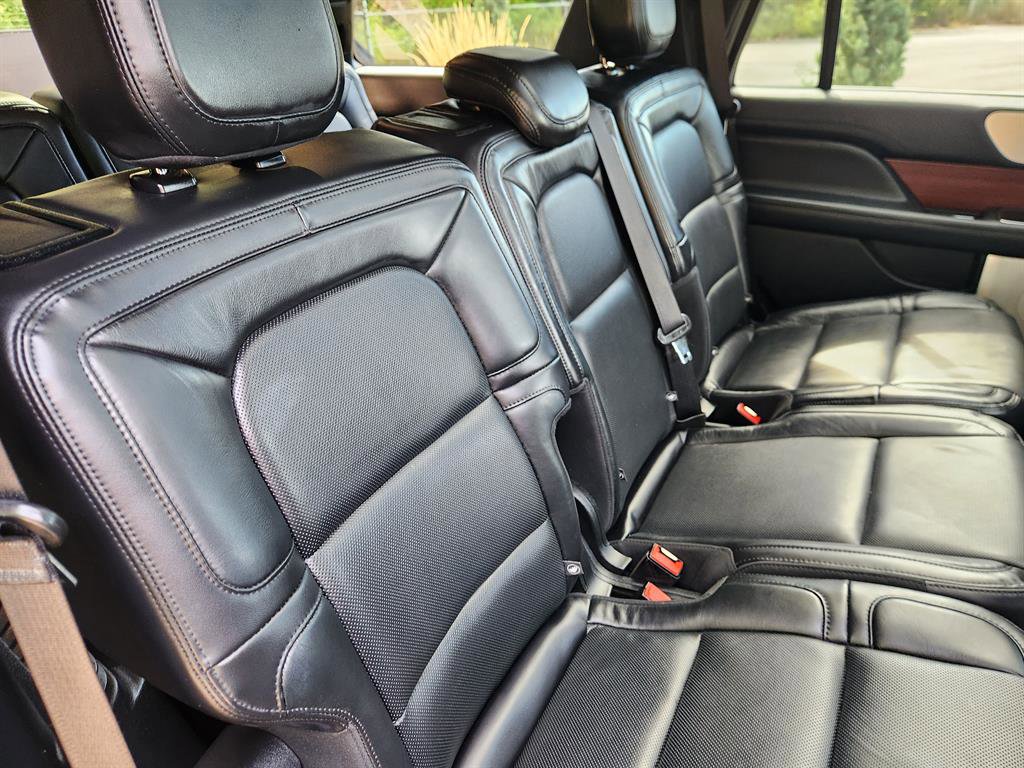 Used 2021 Lincoln Navigator Reserve w/ Luxury Package image 20