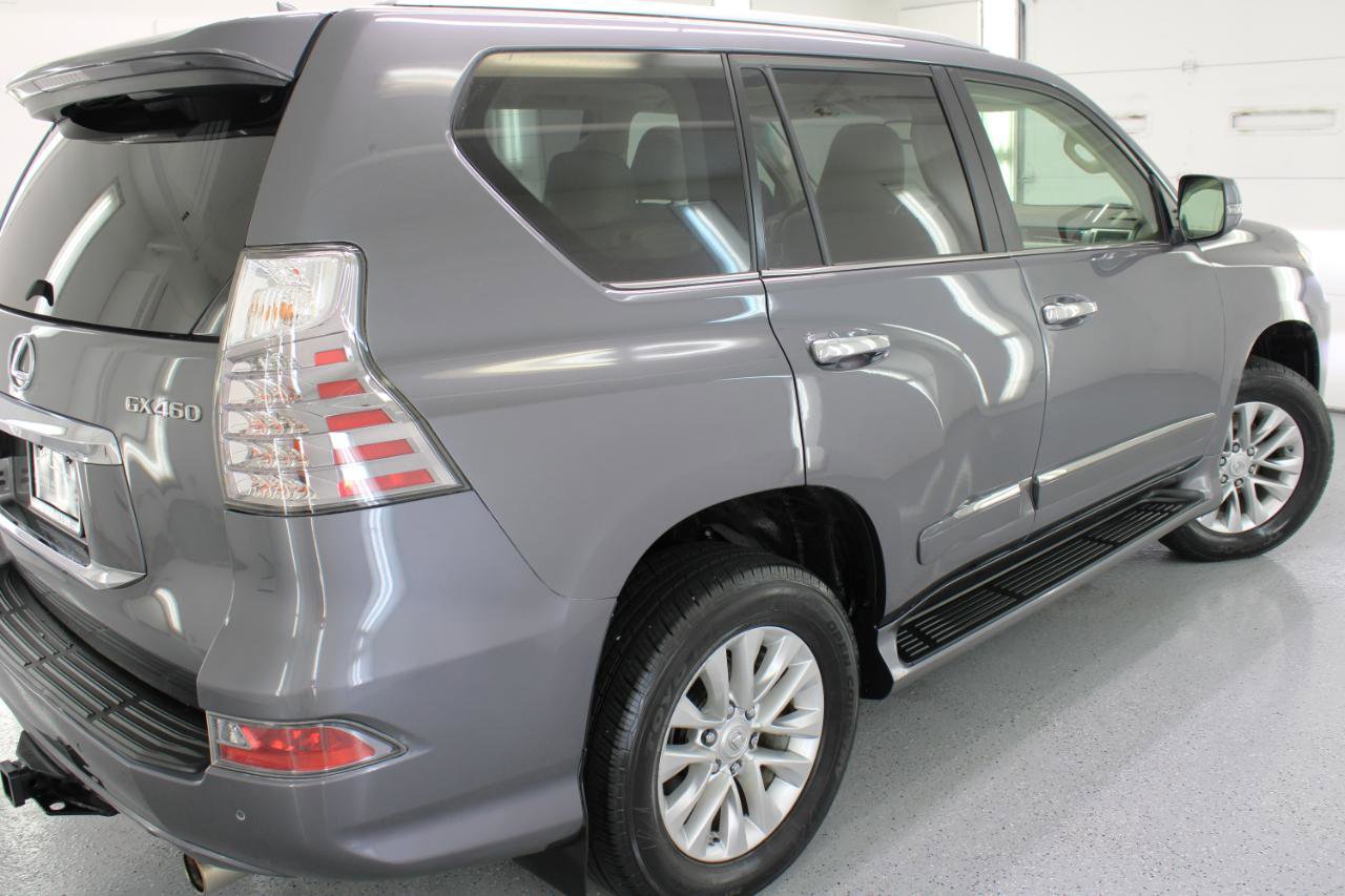 Used 2015 Lexus GX 460 w/ Premium Package AWD/4WD image 15