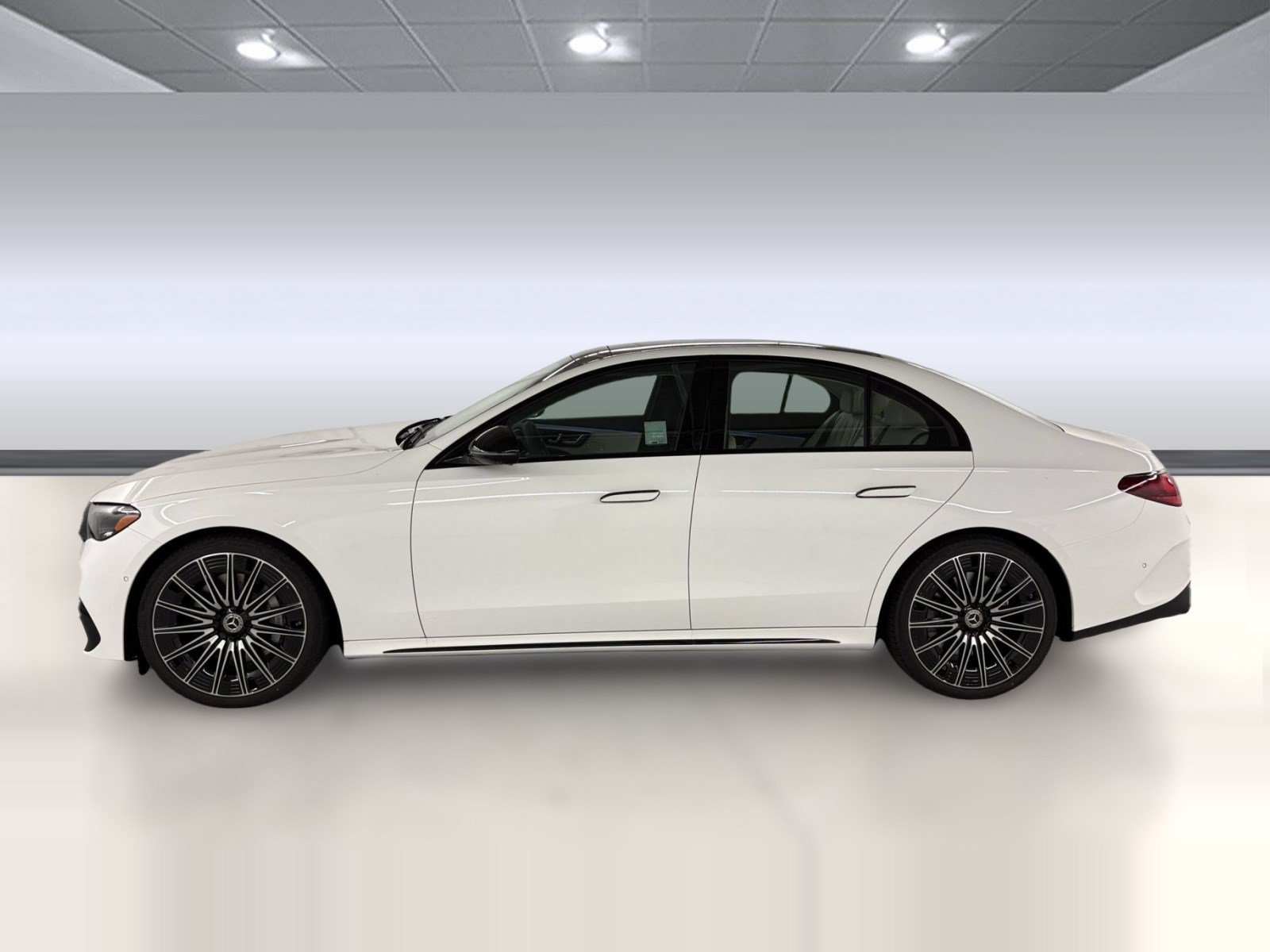 New 2027 Mercedes-Benz E 450 4MATIC Sedan image 2