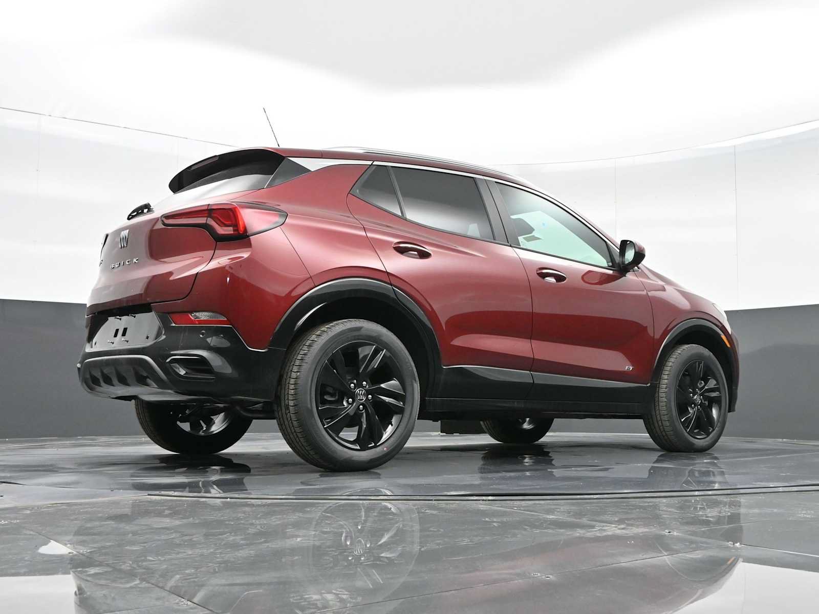 Used 2025 Buick Encore GX Sport Touring w/ Advanced Technology Package AWD/4WD image 33