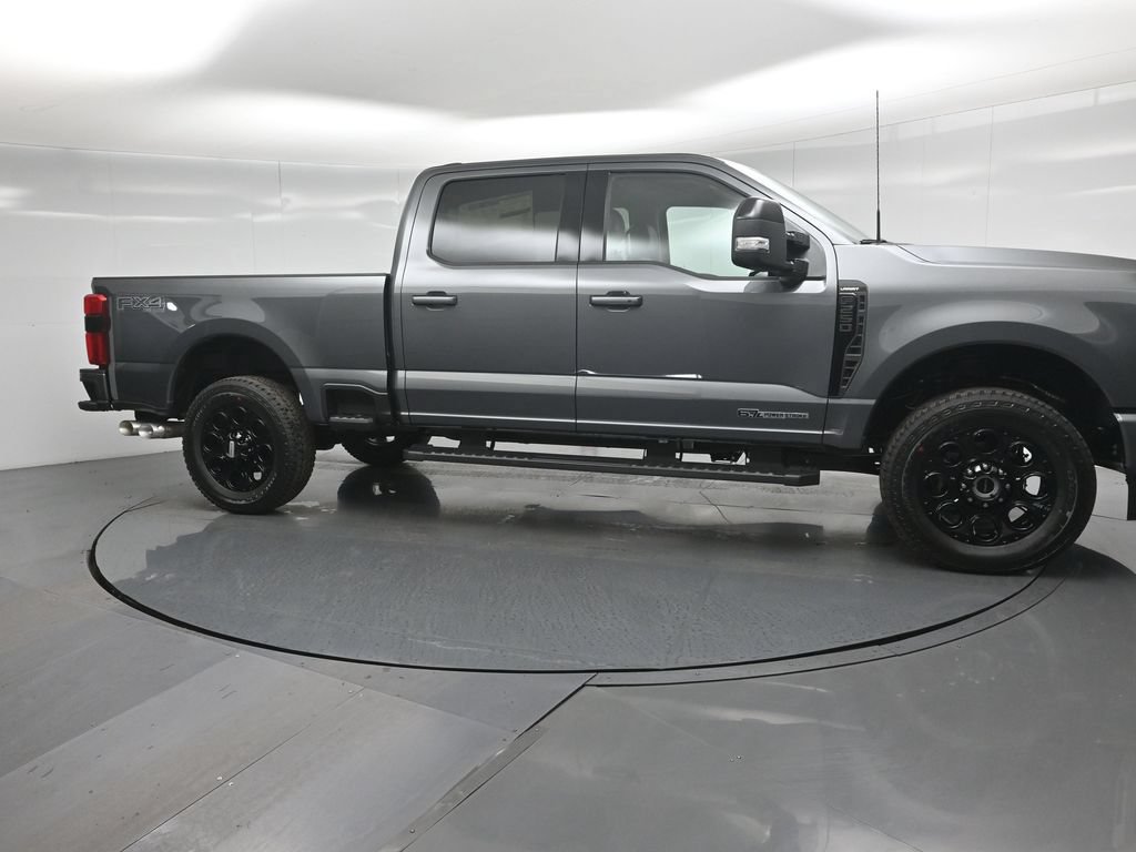 New 2026 Ford F250 Lariat w/ Black Appearance Package AWD/4WD image 24