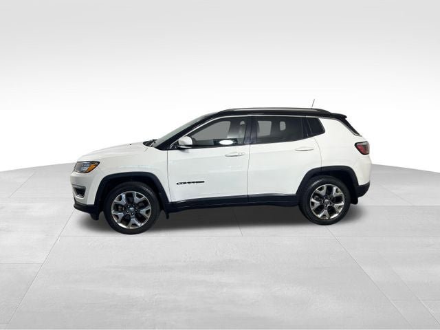 Used 2017 Jeep Compass Limited AWD/4WD image 3