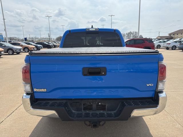 Used 2020 Toyota Tacoma TRD Off-Road image 4