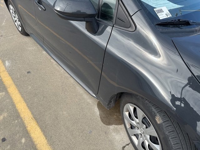 Used 2023 Toyota Corolla LE image 6