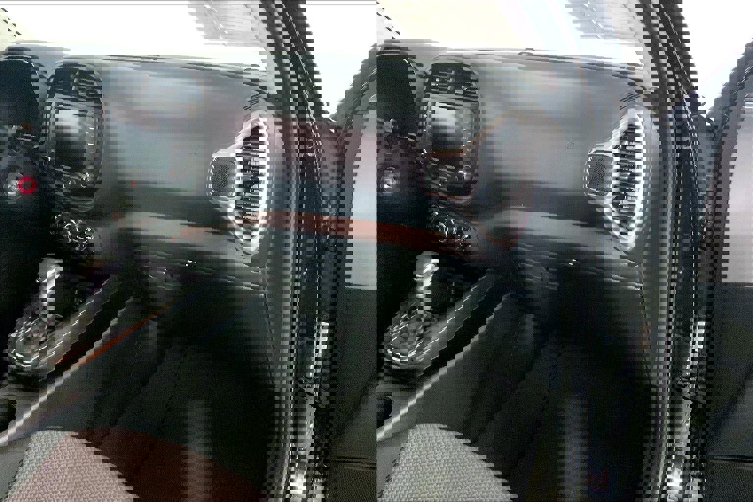 Used 2025 Kia Soul LX image 16