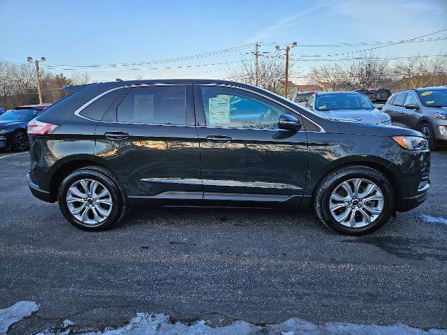Certified 2022 Ford Edge Titanium w/ Equipment Group 301A image 4