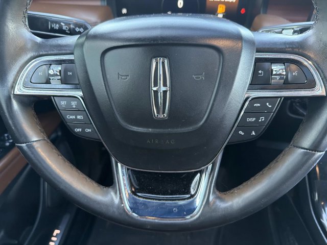 Used 2022 Lincoln Nautilus Reserve w/ Luxury Package image 26