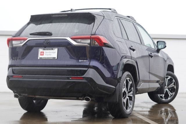 Certified 2025 Toyota RAV4 XSE image 6