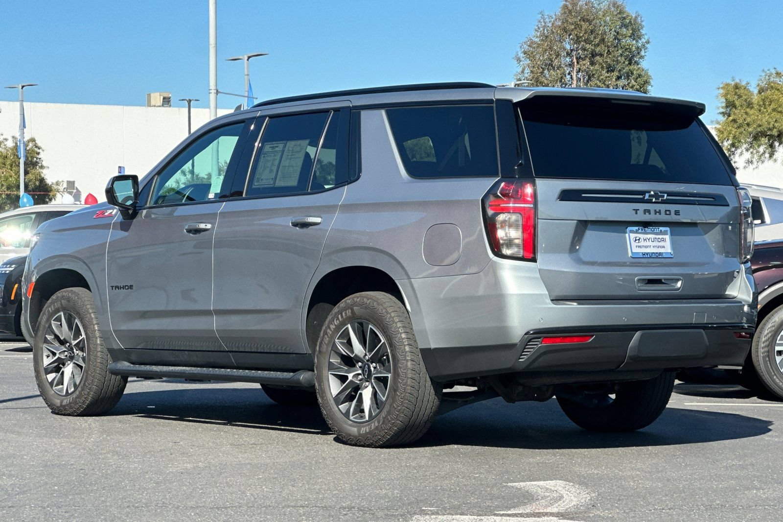 Used 2024 Chevrolet Tahoe Z71 AWD/4WD image 6