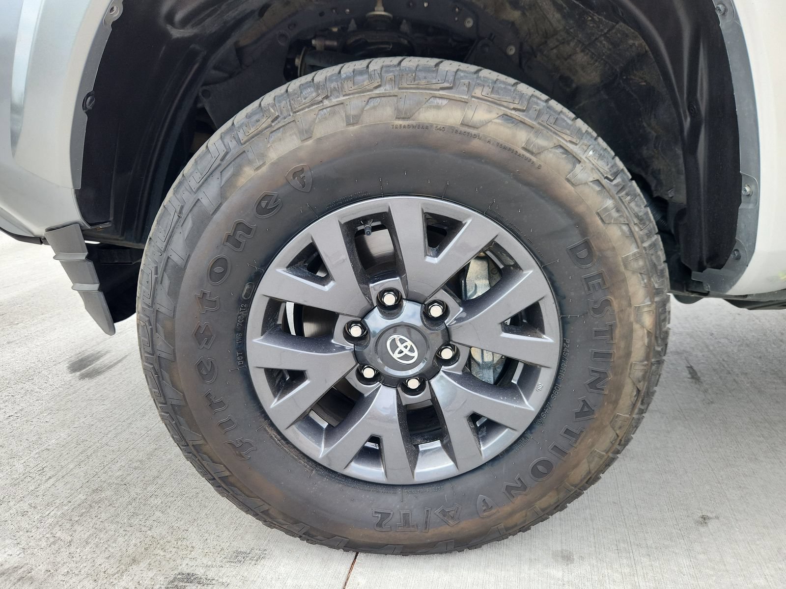 Used 2023 Toyota Tacoma SR5 w/ Technology Package AWD/4WD image 17