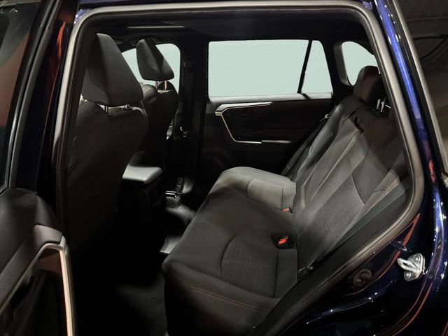 Used 2021 Toyota RAV4 SE w/ Weather & Moonroof Package AWD/4WD image 23