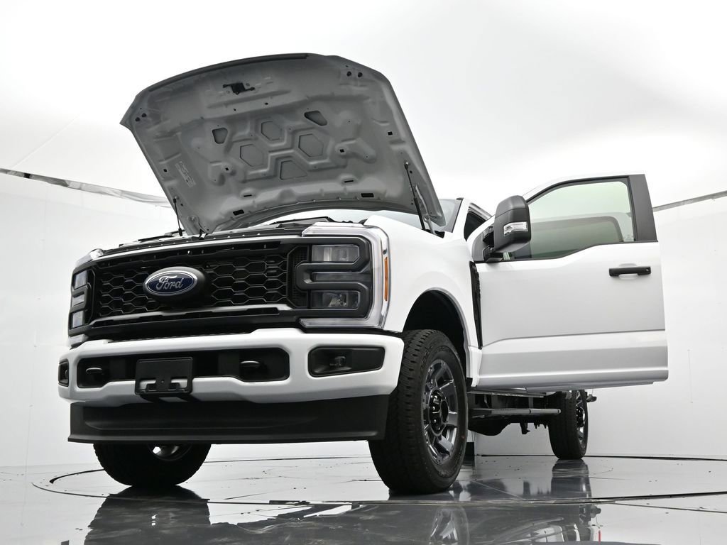 New 2026 Ford F350 XL w/ XL Chrome Package image 48