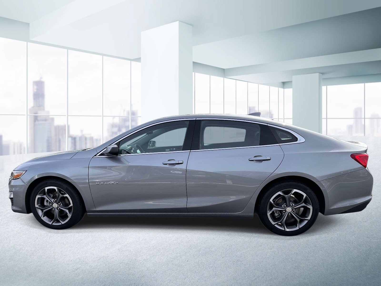 Used 2024 Chevrolet Malibu LT FWD image 2